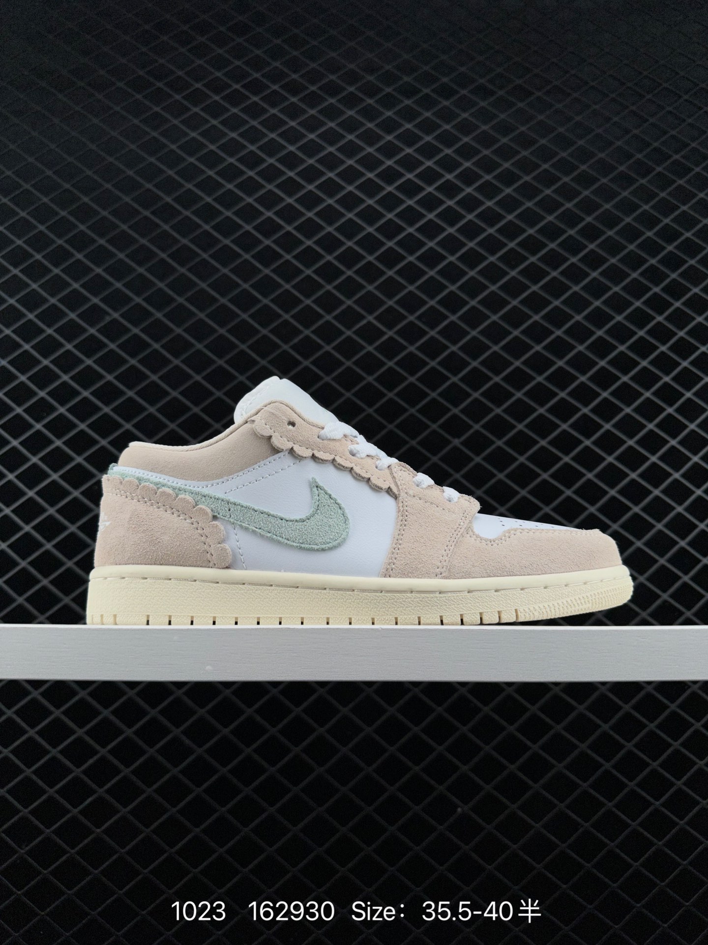 Air Jordan 1 Low AJ1